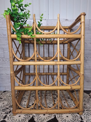 Vintg bamboo rattan wine - vintg., /